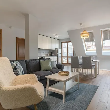 Magdalena - Two Bathrooms, Perfect Center Apartment *