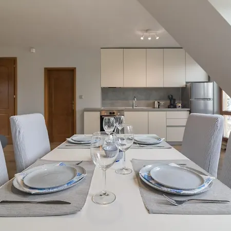 Magdalena - Two Bathrooms, Perfect Center Apartamento Varna